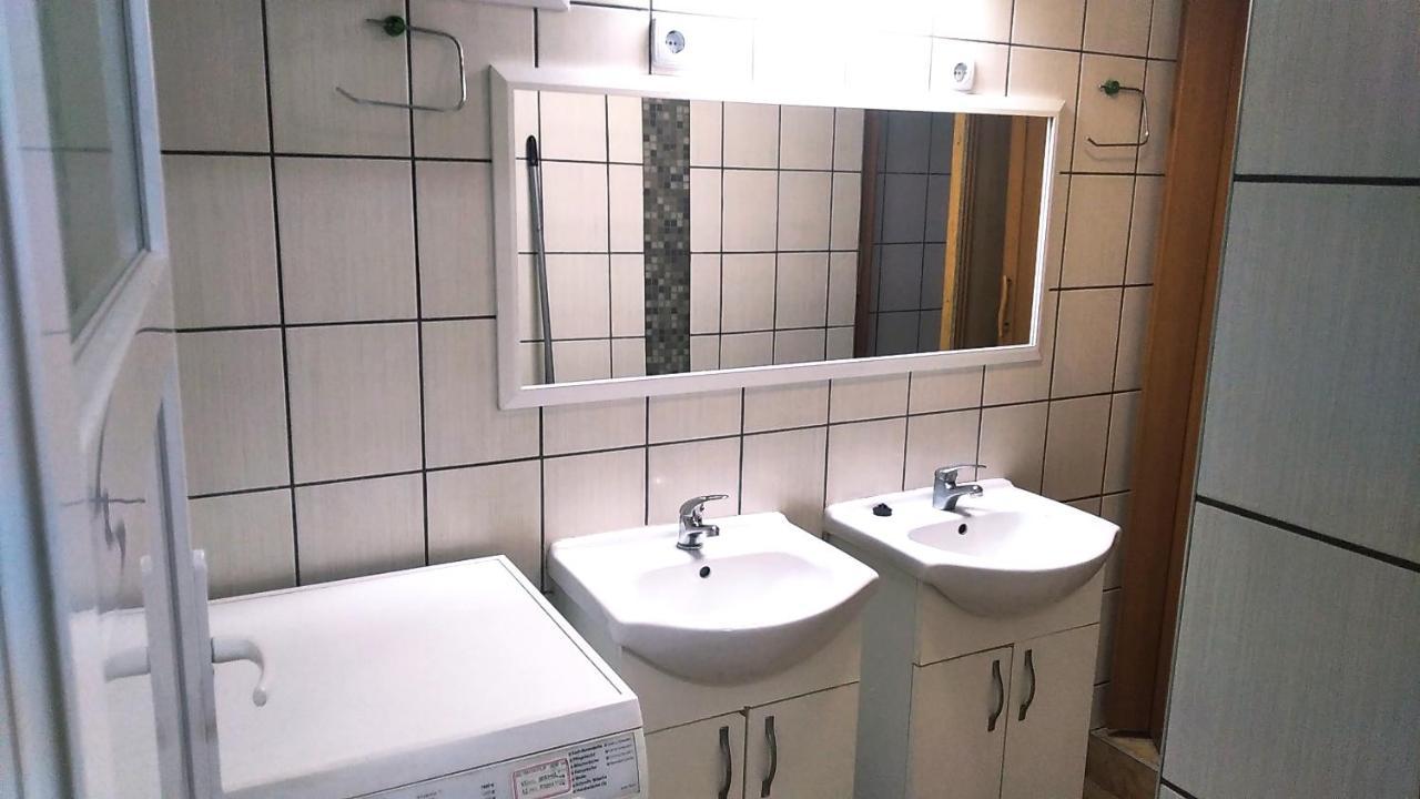 Hostel Maros Дьєр Екстер'єр фото