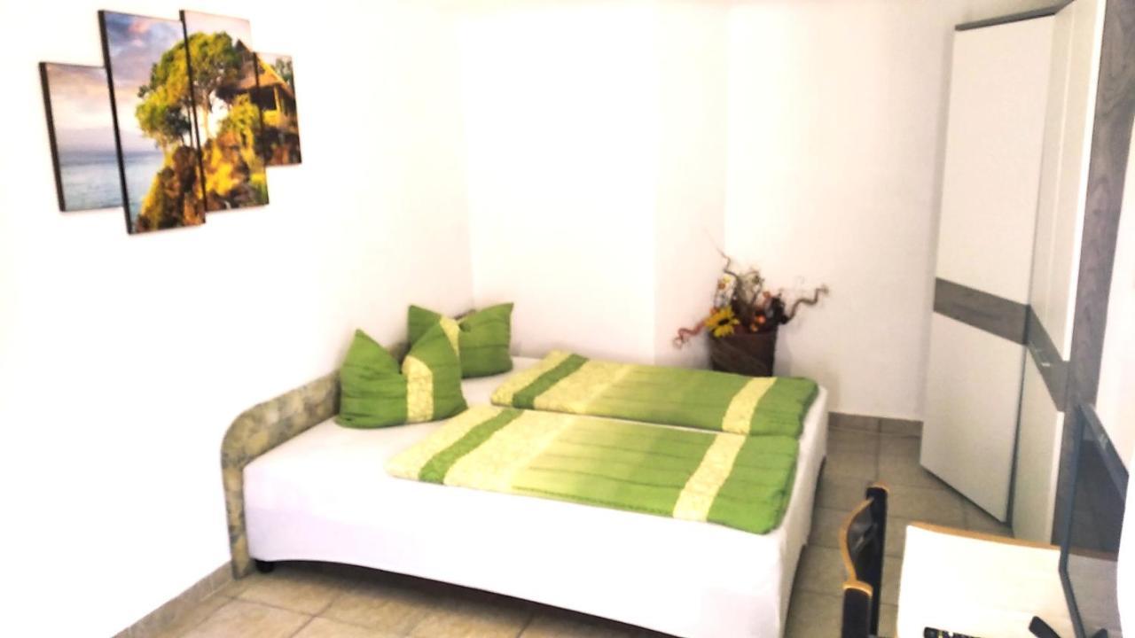 Hostel Maros Дьєр Екстер'єр фото